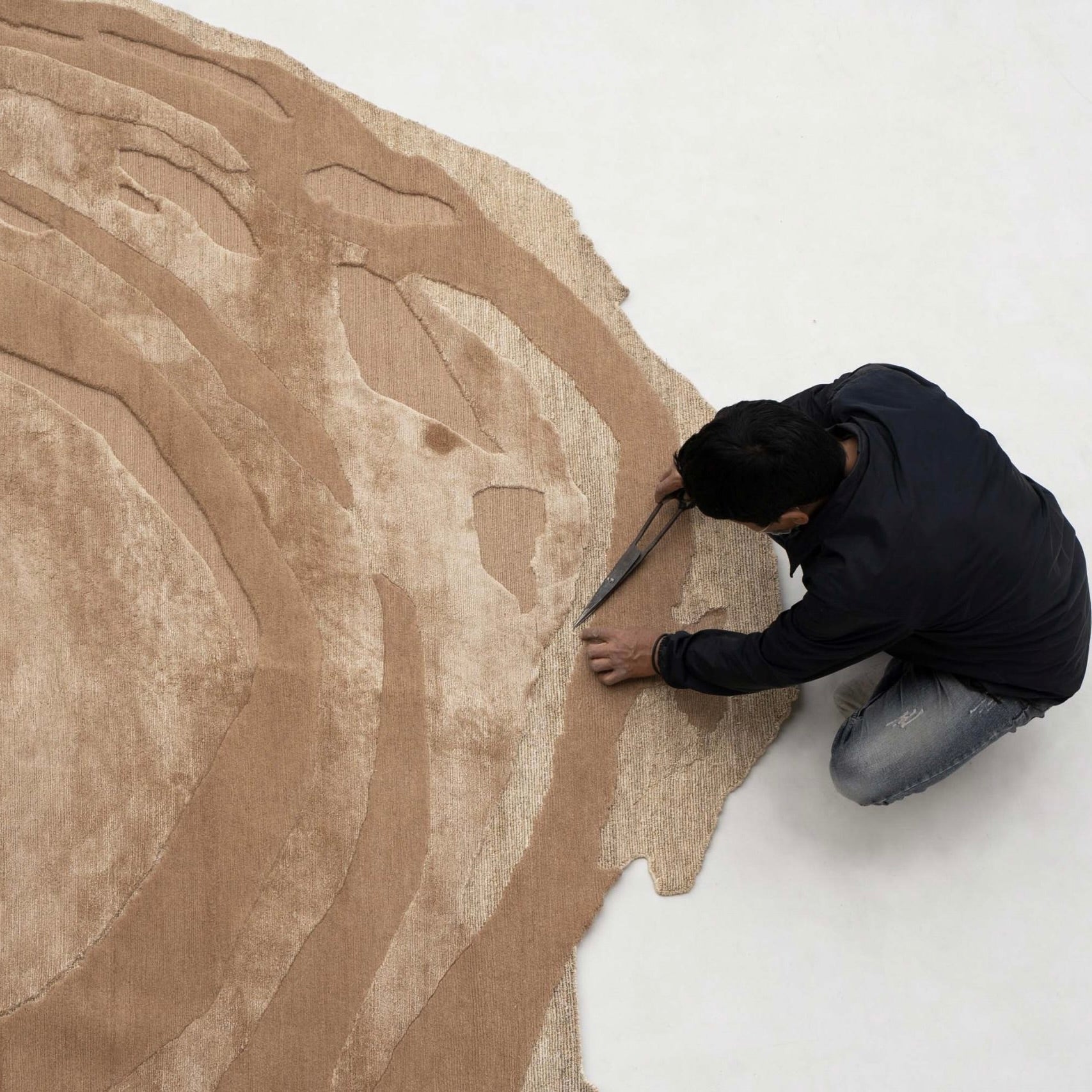 Rugkari heritage — handcrafted wool rugs from Bhadohi